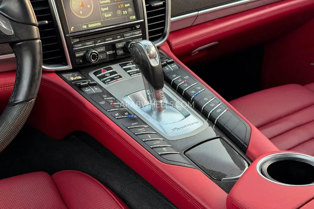 Porsche Panamera 2016 for Sale in Dubai Image-13