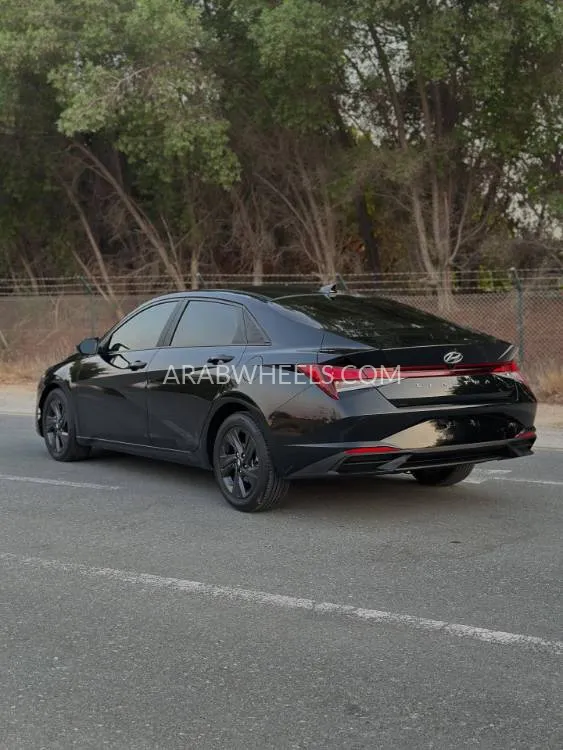 Hyundai Elantra 2021 for Sale in Sharjah Image-13