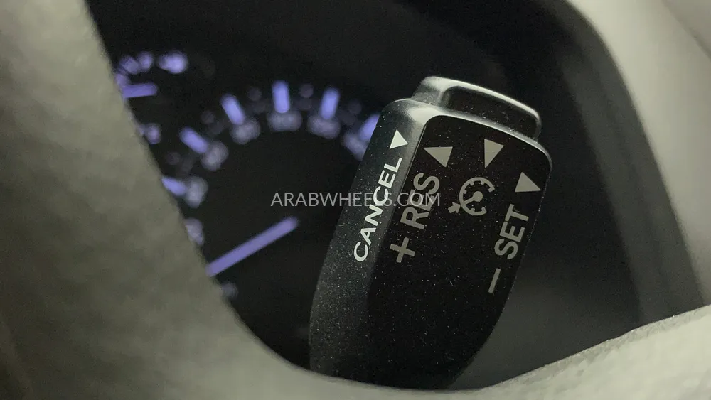 Toyota Land Cruiser Prado 2022 for Sale in Dubai Image-20