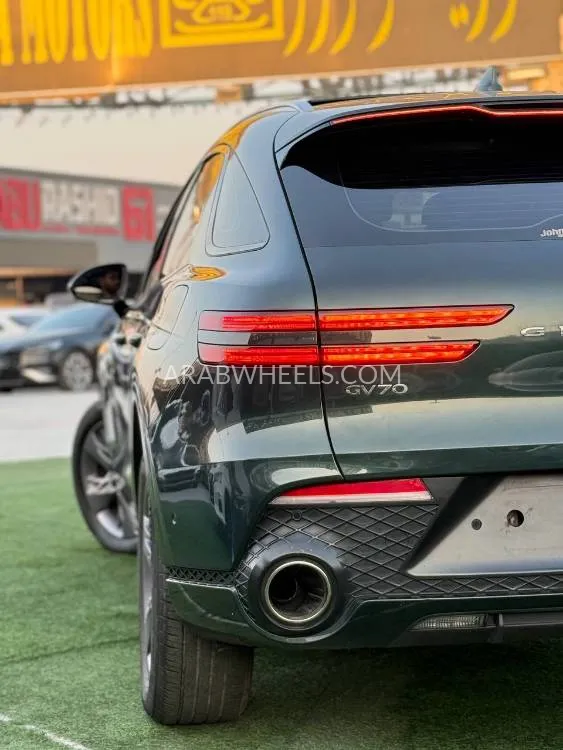 جينيسيس GV70 2023 for Sale in عجمان Image-6