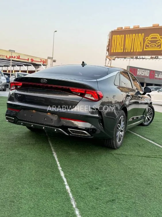 Kia K5 2021 for Sale in Ajman Image-11