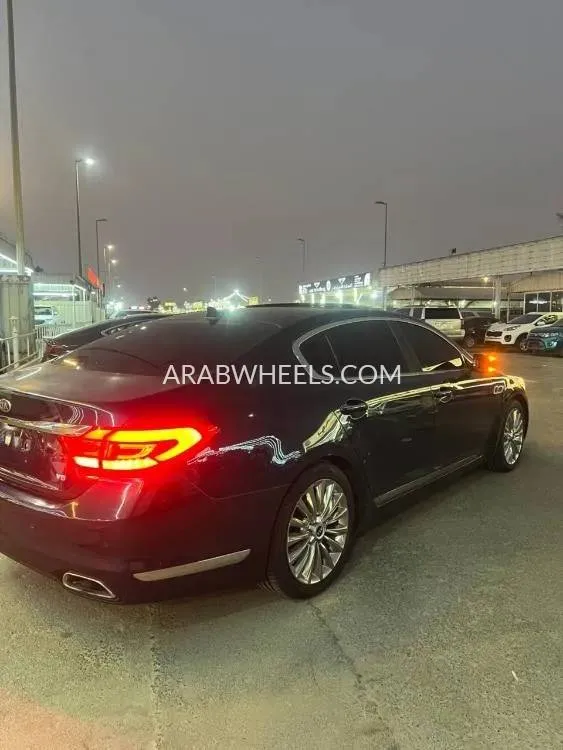 Kia K900 2015 for Sale in Ajman Image-15