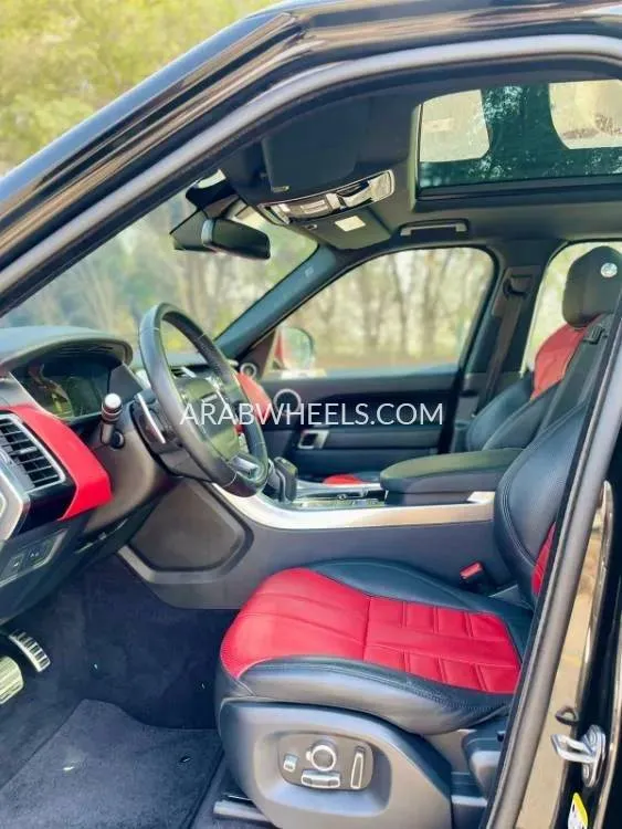 Land Rover Range Rover 2016 for Sale in Sharjah Image-6