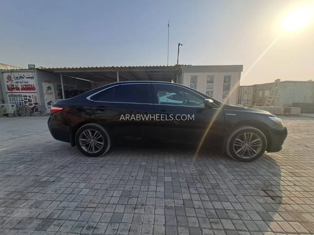 Toyota Camry 2015 for Sale in Sharjah Image-18