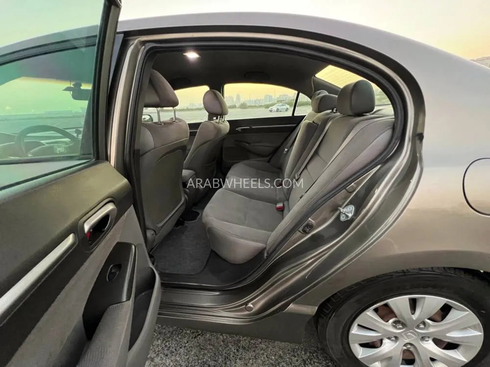 Honda Civic 2008 for Sale in Dubai Image-11