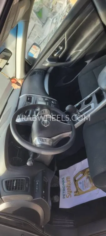 Nissan Altima 2015 for Sale in Sharjah Image-7