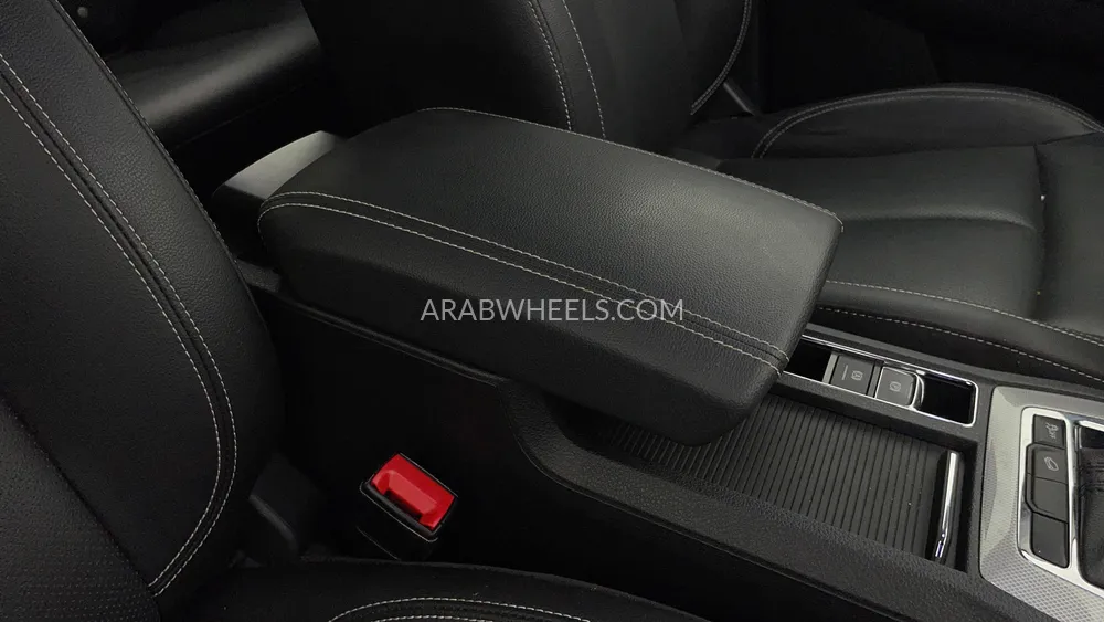 إم جي RX5 2021 for Sale in دبي Image-37