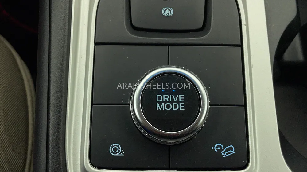 Ford Explorer 2023 for Sale in Dubai Image-34