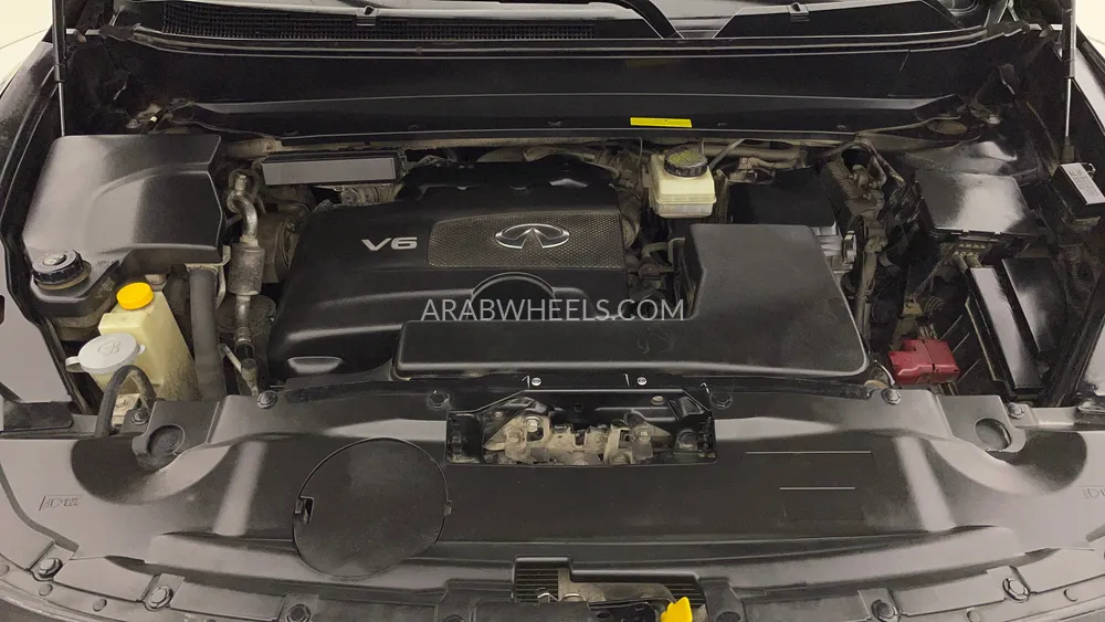 Infiniti QX60 2020 for Sale in Dubai Image-9