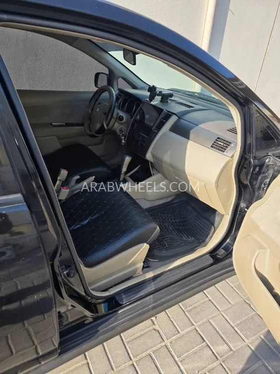 Nissan Tiida 2013 for Sale in Dubai Image-7