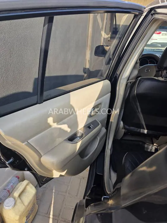 Nissan Tiida 2013 for Sale in Dubai Image-12