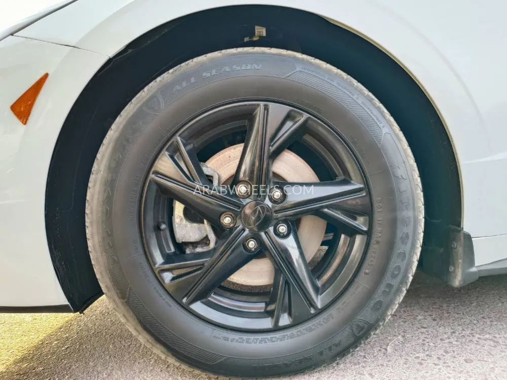 Hyundai Sonata 2020 for Sale in Dubai Image-4