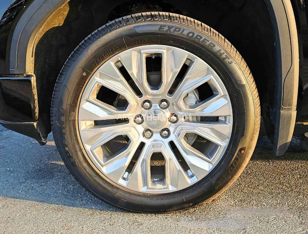 GMC Sierra 2020 for Sale in Dubai Image-4