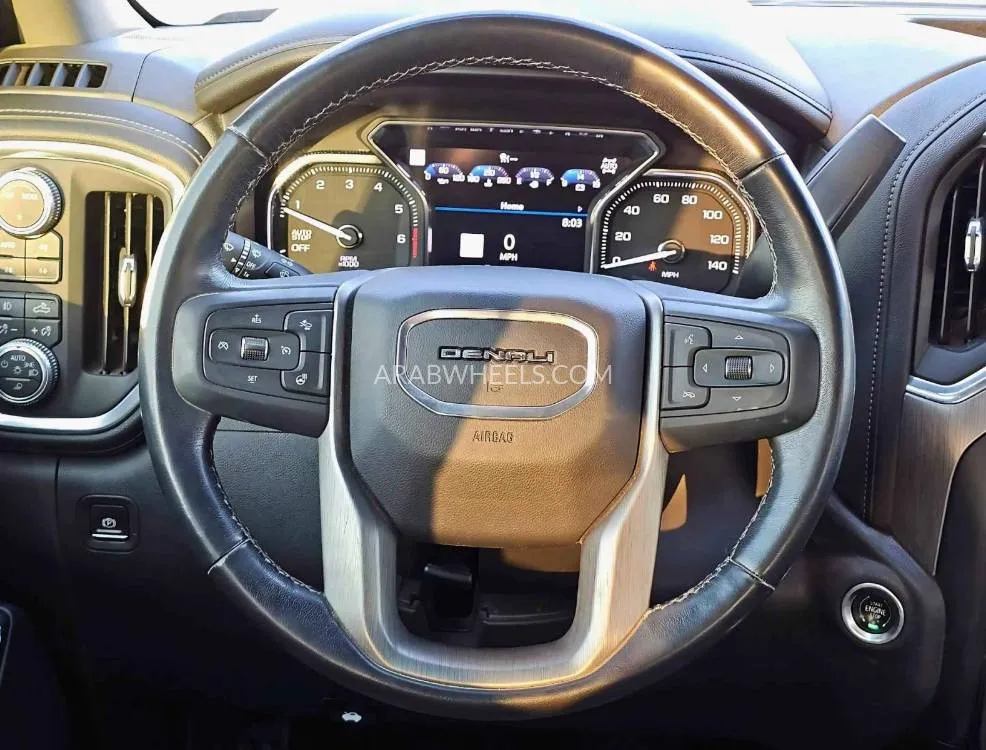 GMC Sierra 2020 for Sale in Dubai Image-10