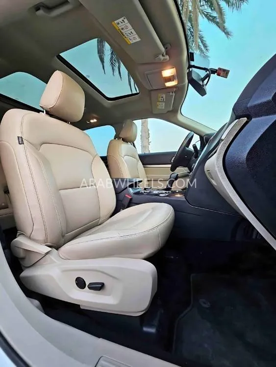 Ford Explorer 2019 for Sale in Dubai Image-15