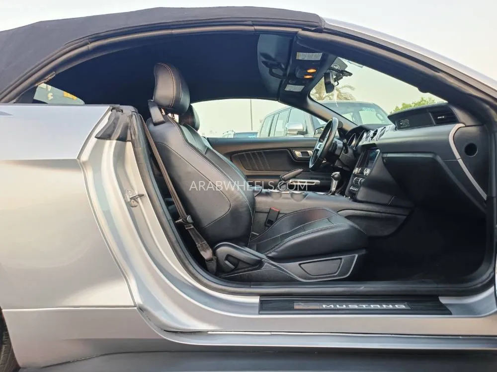 Ford Mustang 2020 for Sale in Dubai Image-25