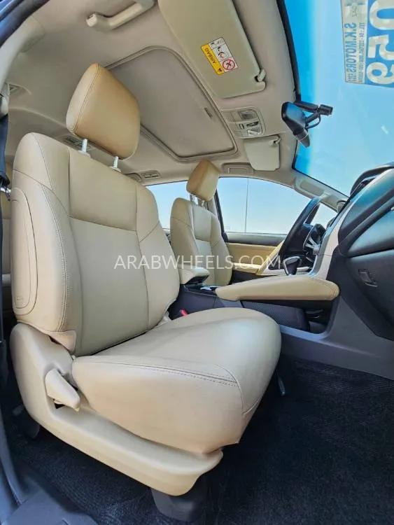 Mitsubishi Montero 2020 for Sale in Dubai Image-34
