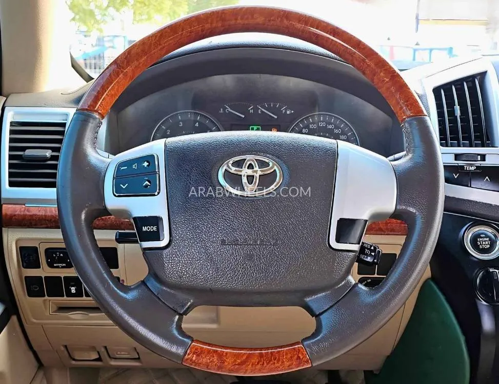 Toyota Land Cruiser 2015 for Sale in Dubai Image-29