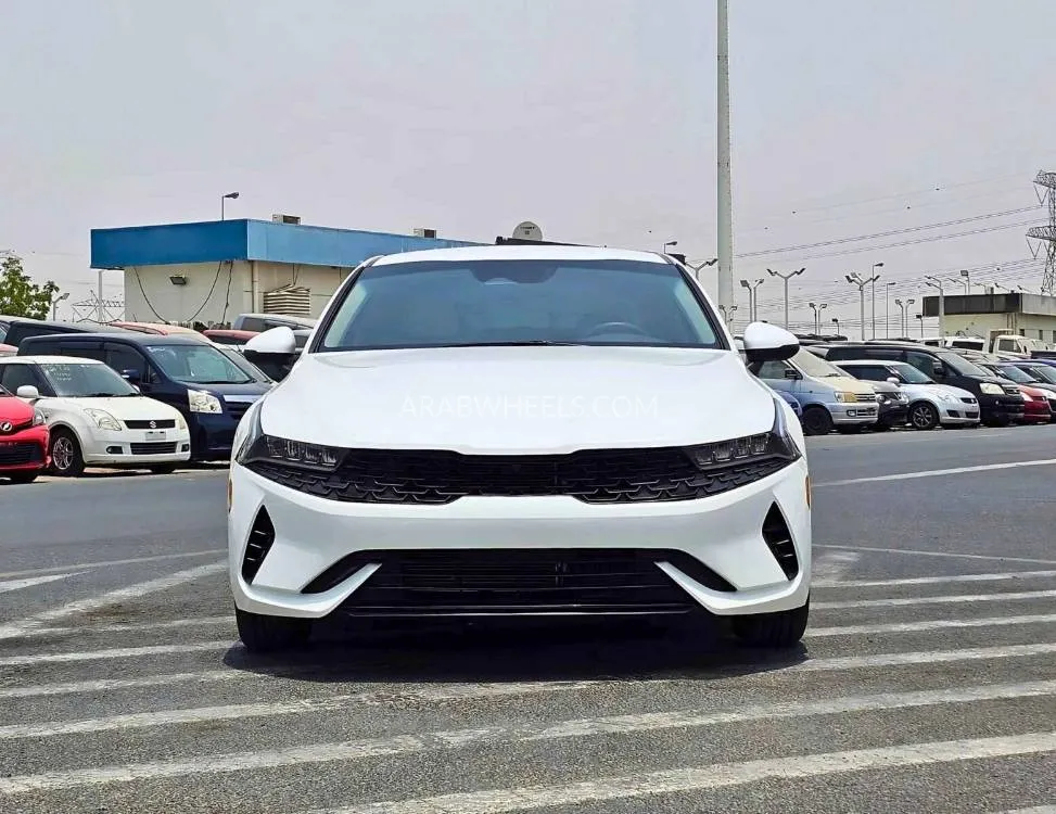 Kia K5 2021 for Sale in Dubai Image-19
