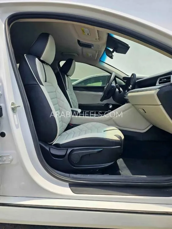 Kia K5 2021 for Sale in Dubai Image-23