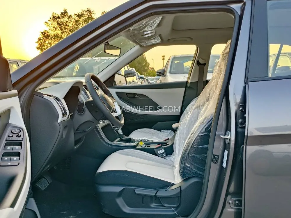 Hyundai Creta 2023 for Sale in Dubai Image-32