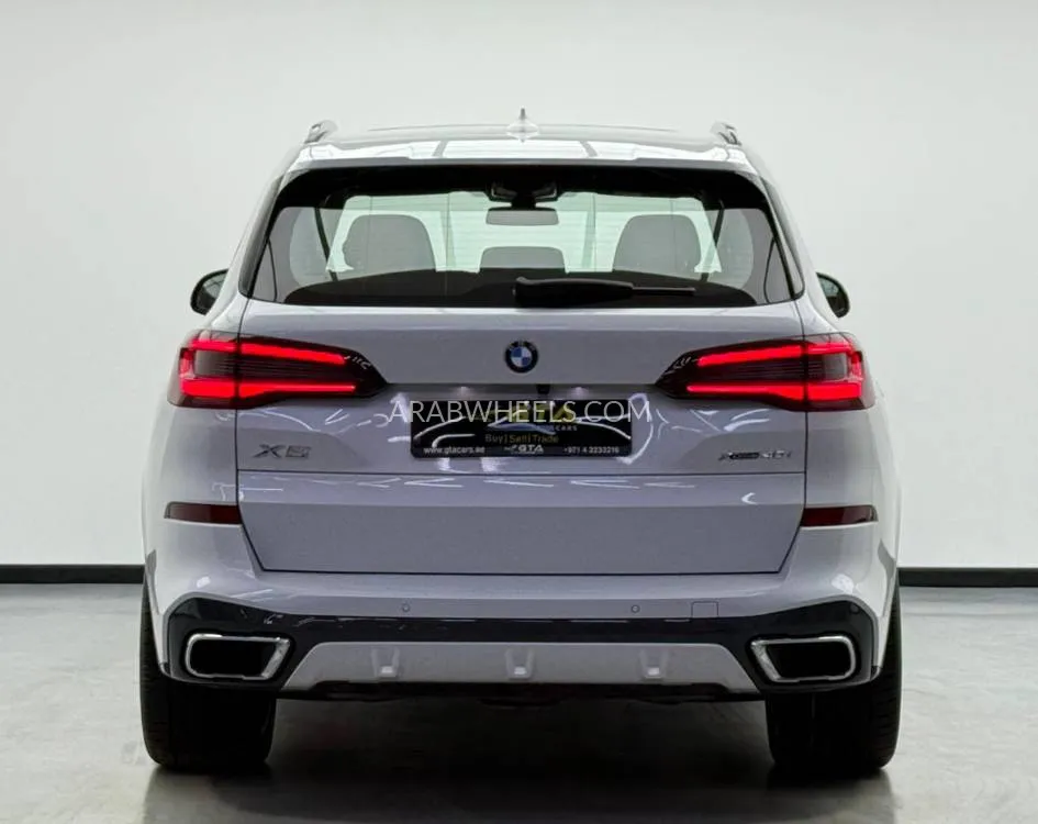 BMW X5 2022 for Sale in Dubai Image-3
