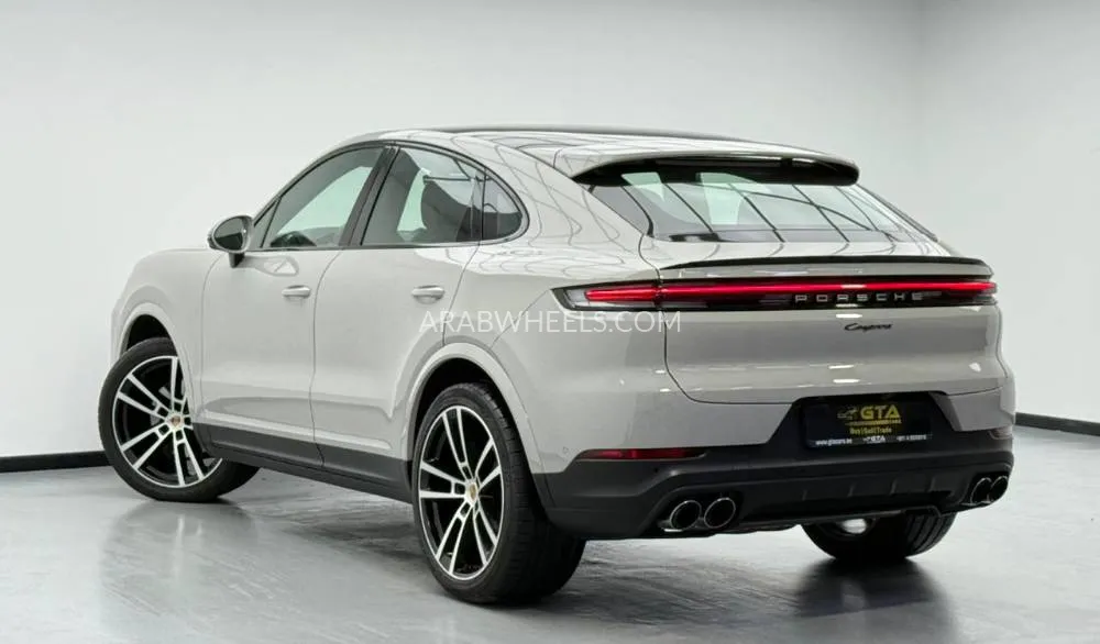 Porsche Cayenne 2025 for Sale in Dubai Image-2
