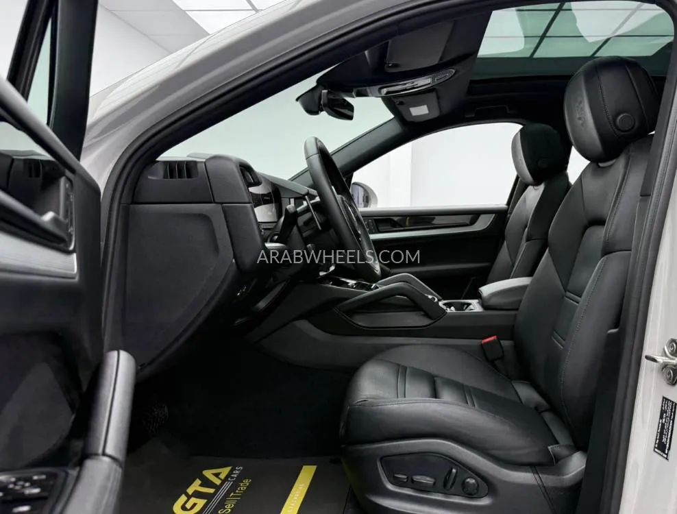 Porsche Cayenne 2025 for Sale in Dubai Image-15