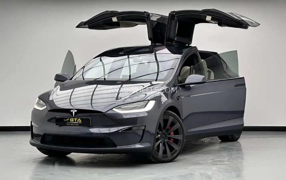 Tesla Model X 2023 for Sale in Dubai Image-1