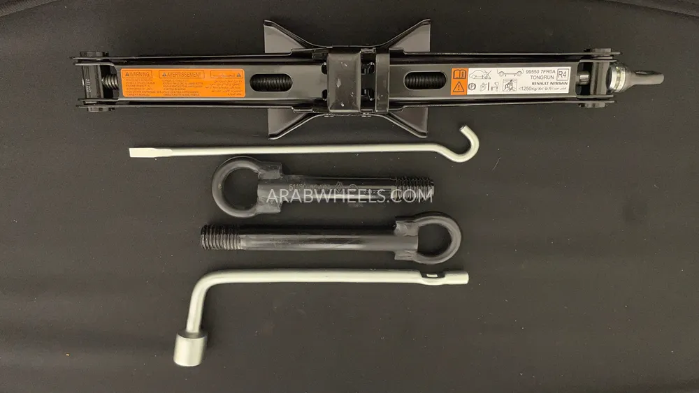 Nissan X-Trail 2024 for Sale in Dubai Image-34