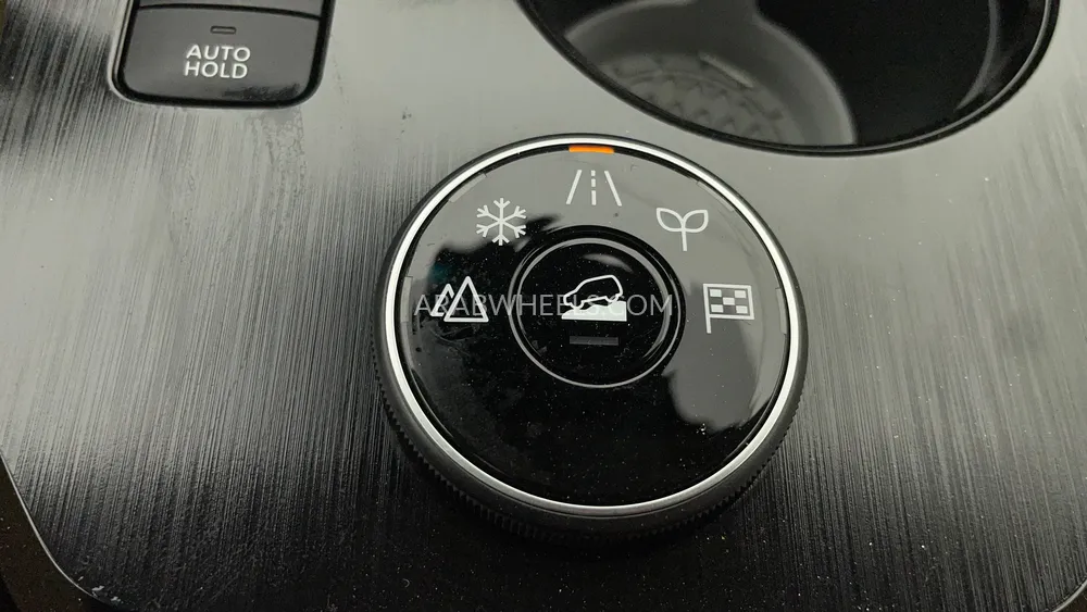 Nissan X-Trail 2024 for Sale in Dubai Image-40