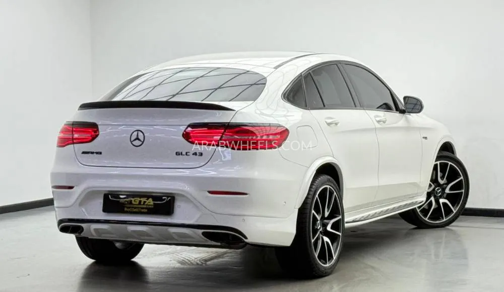 Mercedes Benz GLC Class 2017 for Sale in Dubai Image-2