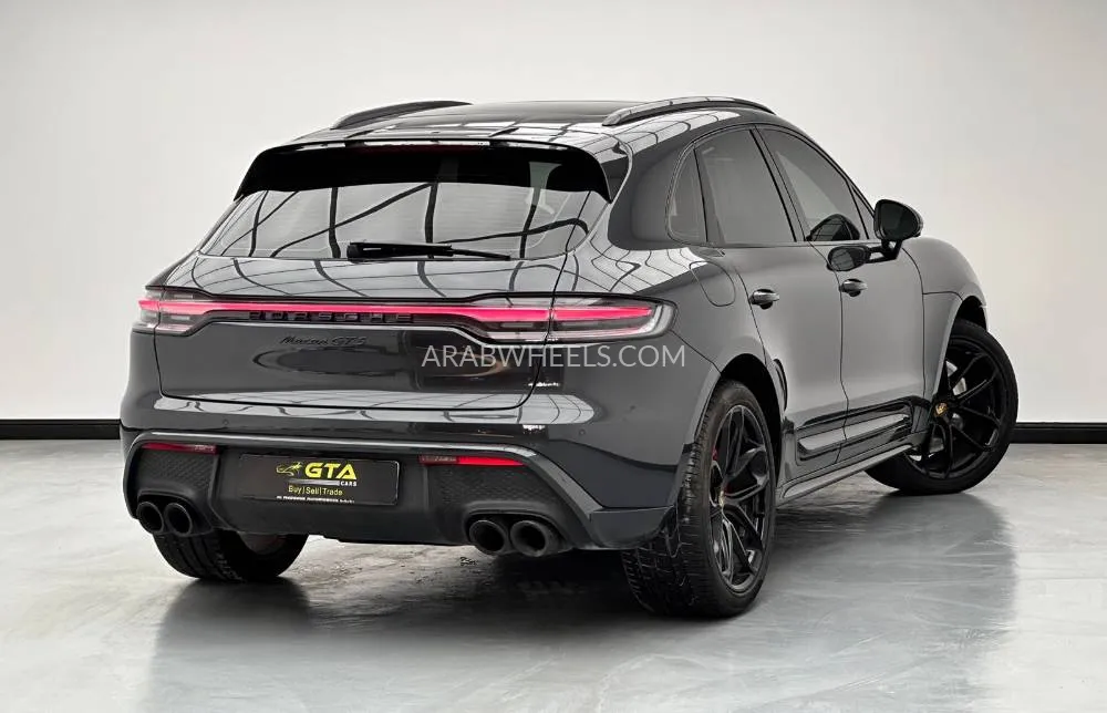 Porsche Macan 2022 for Sale in Dubai Image-3