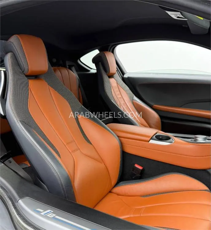 BMW i8 2020 for Sale in Dubai Image-10