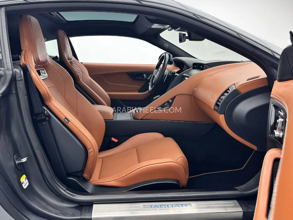 Jaguar F Type 2021 for Sale in Dubai Image-13