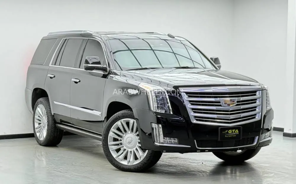Cadillac Escalade 2018 for Sale in Dubai Image-4