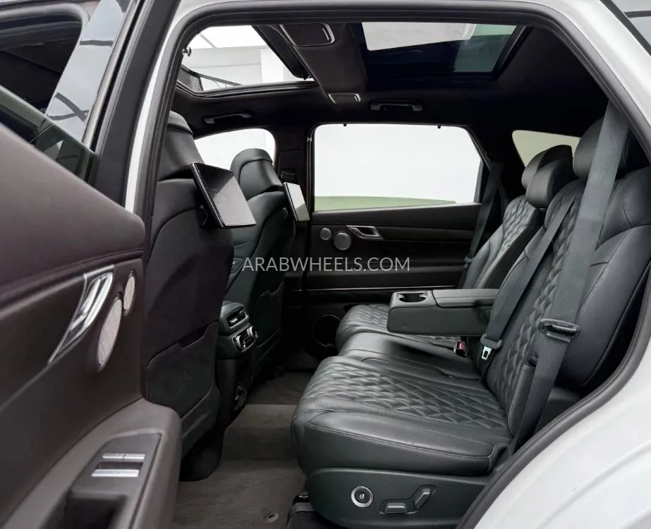 Genesis GV80 2023 for Sale in Dubai Image-16