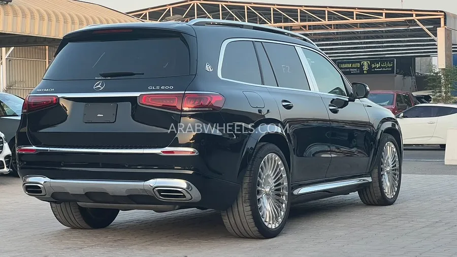 Mercedes Benz GLS 2023 for Sale in Ajman Image-4