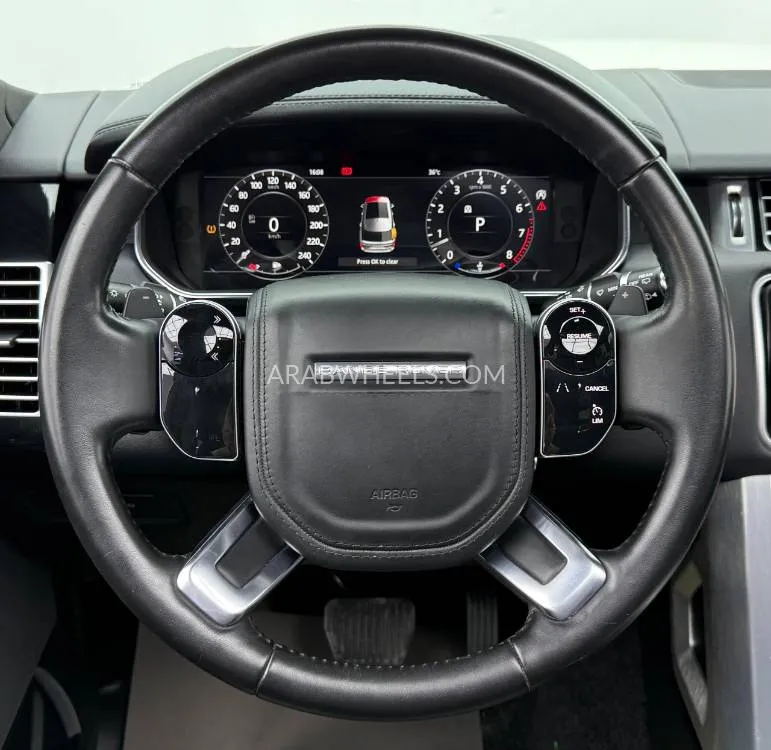 Land Rover Range Rover 2018 for Sale in Dubai Image-9