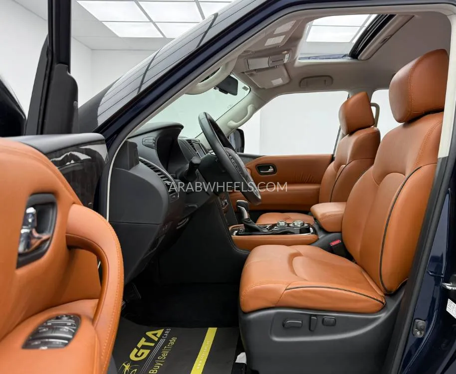 Nissan Patrol 2021 for Sale in Dubai Image-18