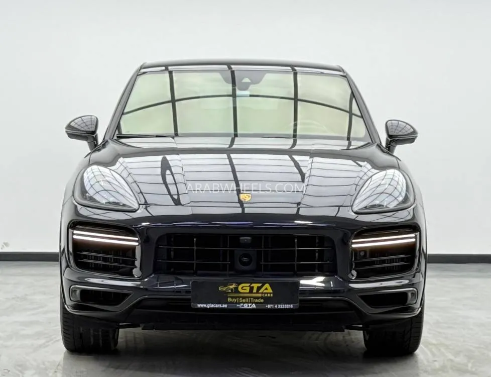 Porsche Cayenne 2022 for Sale in Dubai Image-5