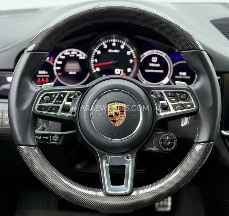 Porsche Cayenne 2022 for Sale in Dubai Image-7