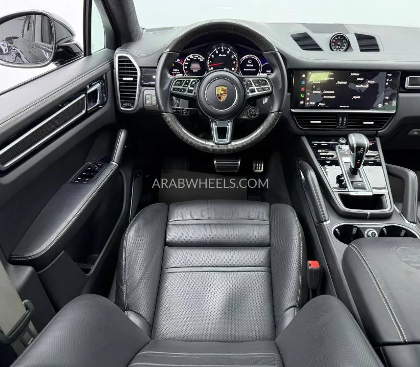 Porsche Cayenne 2022 for Sale in Dubai Image-9