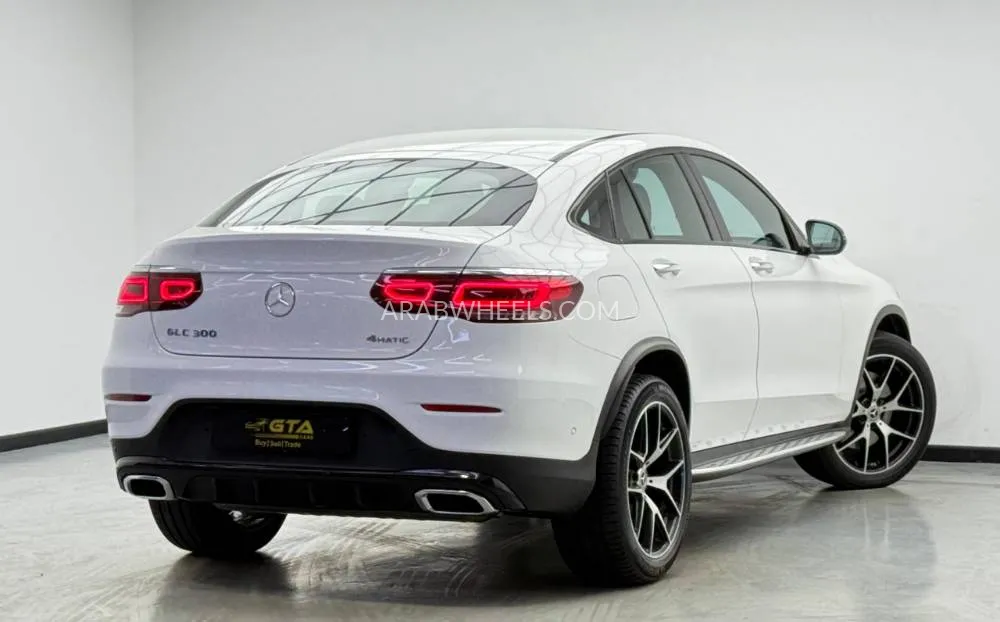 Mercedes Benz GLC Class 2020 for Sale in Dubai Image-4
