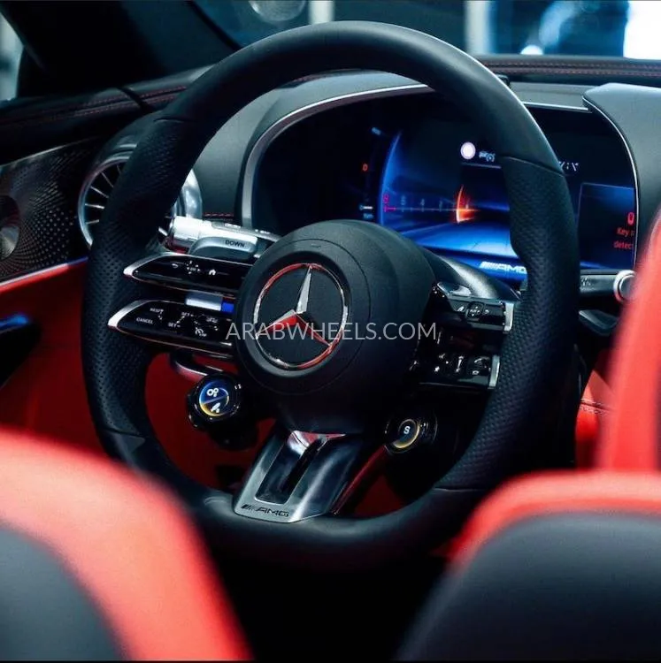 Mercedes Benz SL Class 2022 for Sale in Dubai Image-9