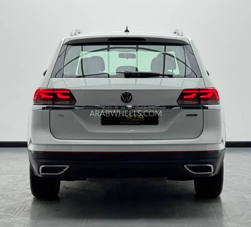 Volkswagen Teramont 2021 for Sale in Dubai Image-5