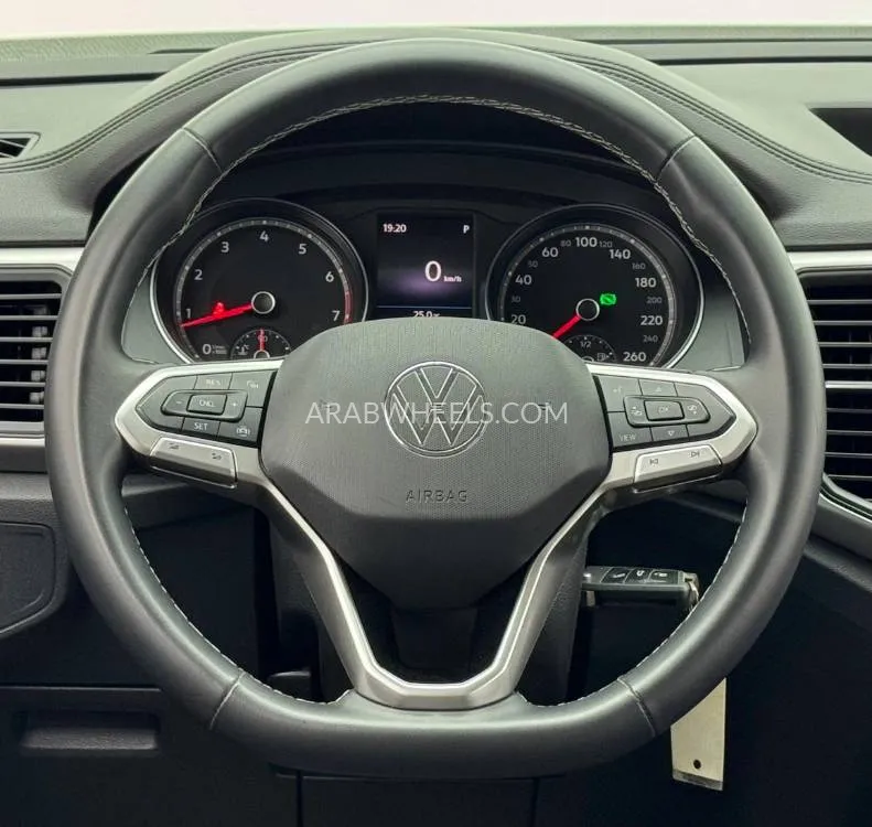Volkswagen Teramont 2021 for Sale in Dubai Image-7