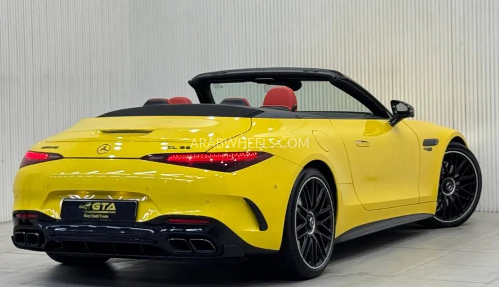 Mercedes Benz SL Class 2022 for Sale in Dubai Image-9