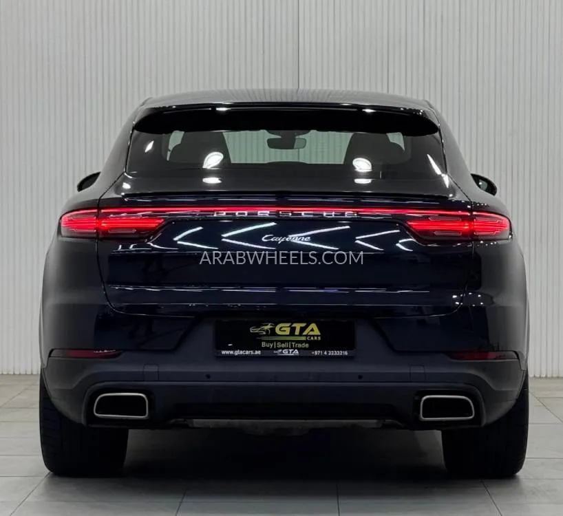 Porsche Cayenne 2022 for Sale in Dubai Image-4