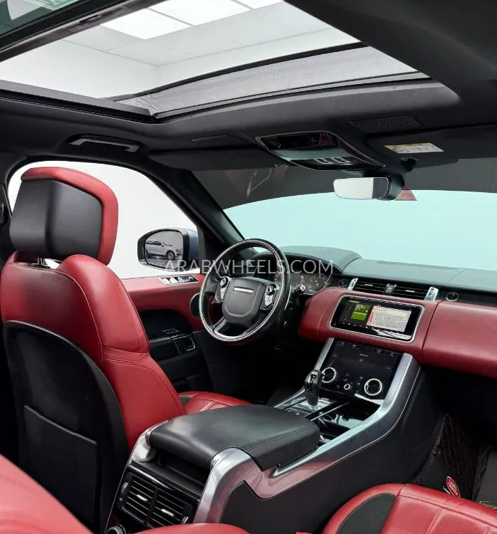 Land Rover Range Rover 2020 for Sale in Dubai Image-8